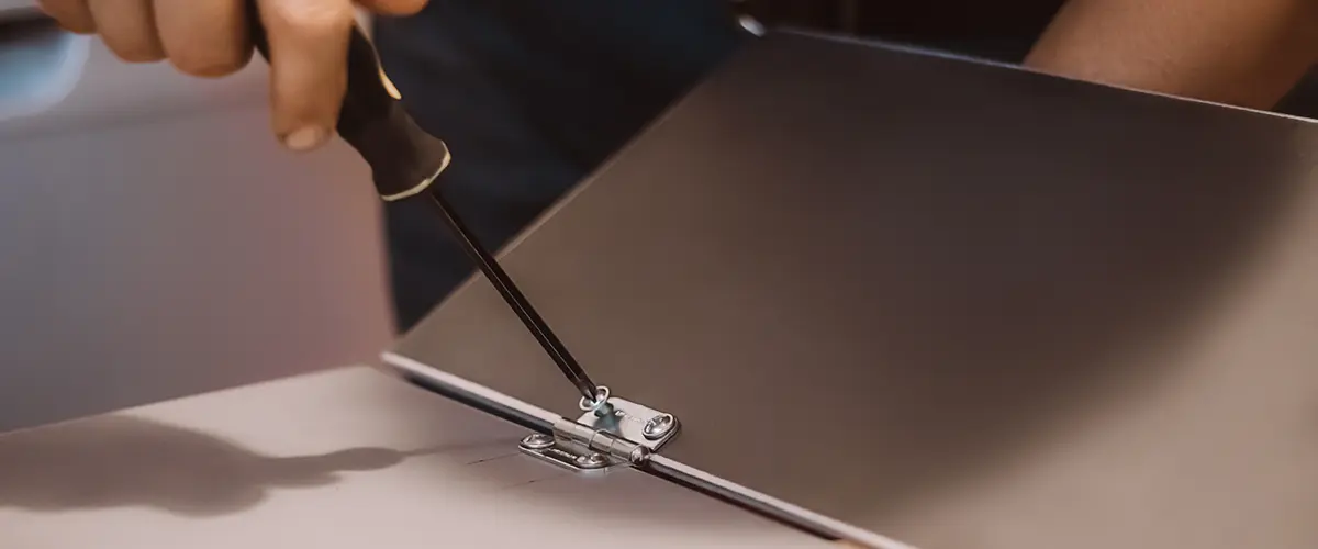 Laptop Hinge Repair